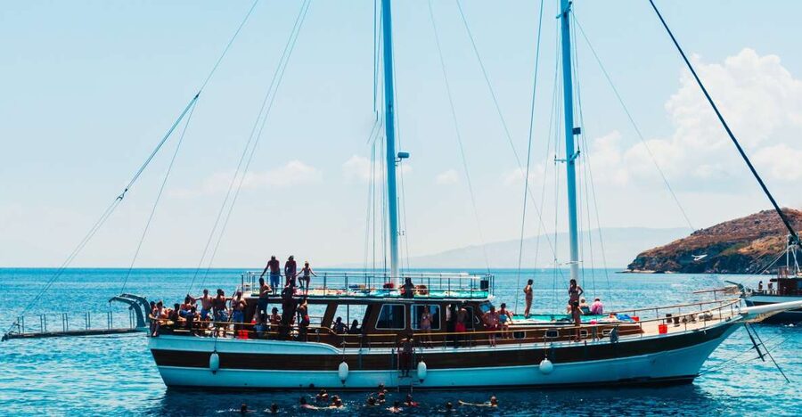 Athens: Full-Day Island Hopping Cruise with Lunch & Transfer - A wooden day on the Saronic Gulf: what you get for $123