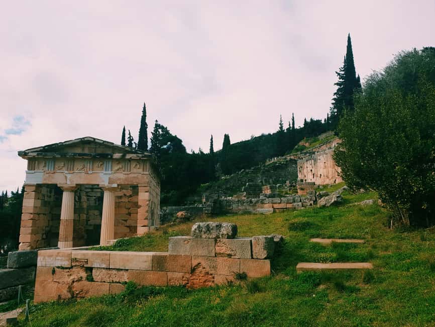 Athens: Full Day Trip Delphi and Arachova - Who Should Book This Tour, and Who Might Skip It