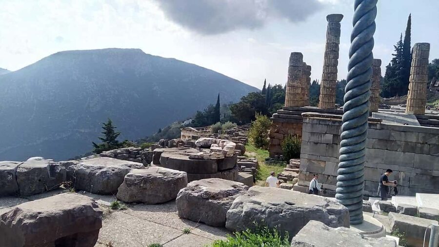 Athens: Full Day Trip Delphi and Arachova - Price and Value: Is $170 Per Person a Fair Deal?