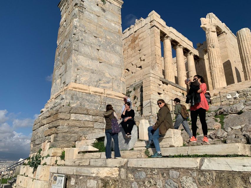 Athens: Guided Tour of Acropolis & Parthenon with Tickets - Finding the Meeting Point Fast (and Not Losing Your Reserved Slot)