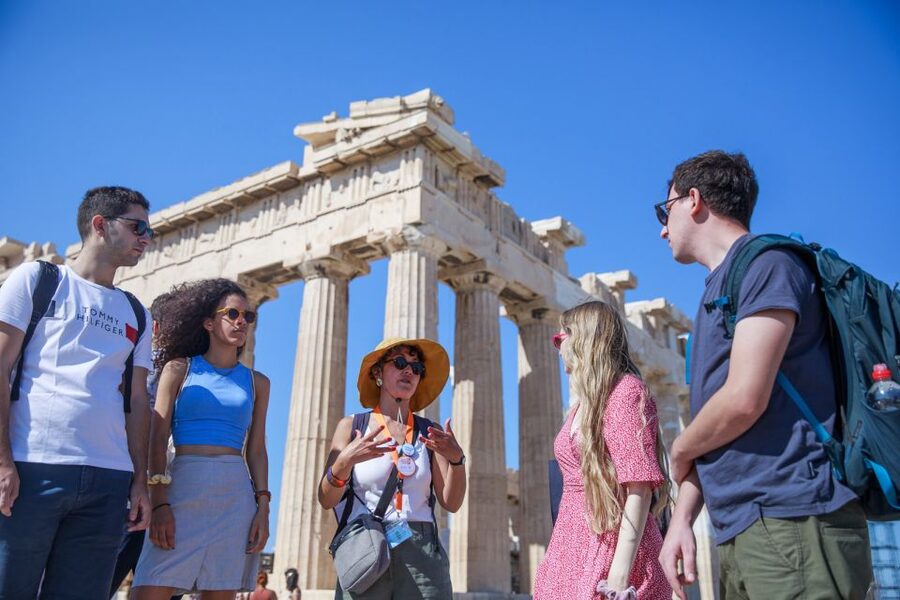 Athens: Highlights and Acropolis Guided Tour - Who this tour is for, and who should pick another option