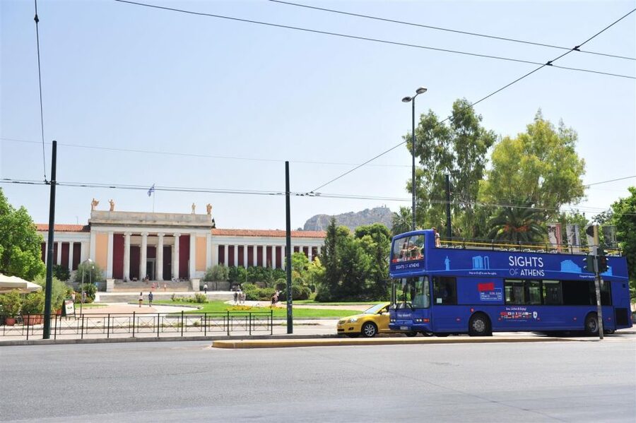 Athens: Island Cruise with Lunch & Hop-On Hop-Off Bus Ticket - Cruise Day at Piraeus, From Marina Zeas to the Saronic Gulf