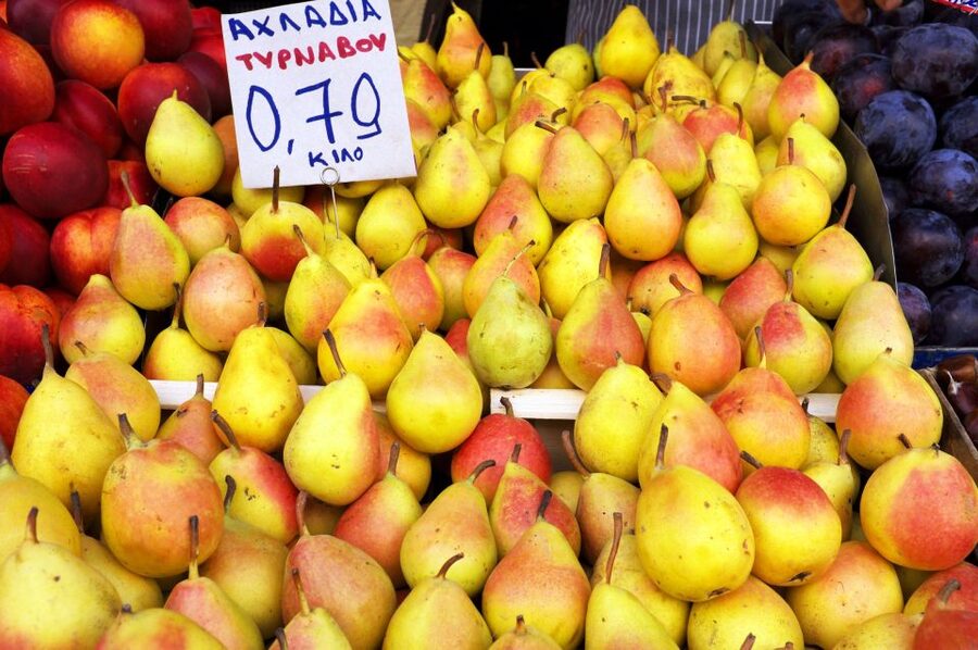 Athens: Local Markets with Artisanal Crafts Walking Tour - Omonia Square, street food tasting, and ending at the metro