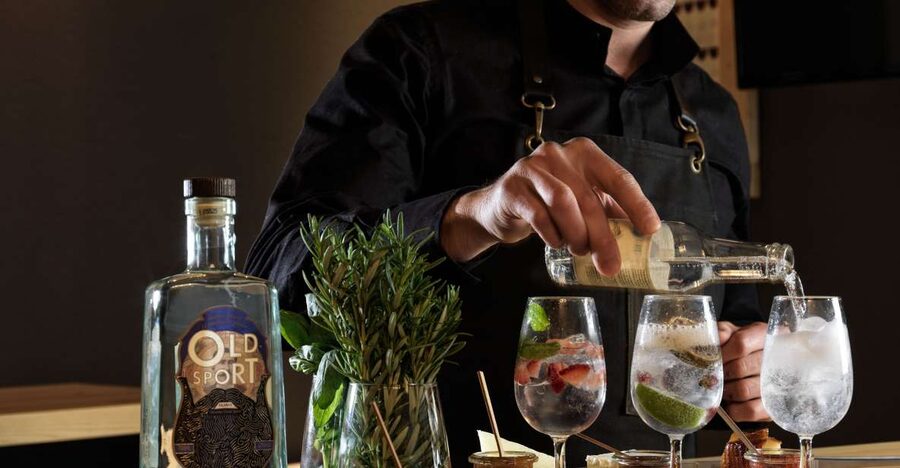 Athens: Mediterranean Gin Tasting Experience - Meeting at the Athens Wine Tasting Store and How the Session Flows