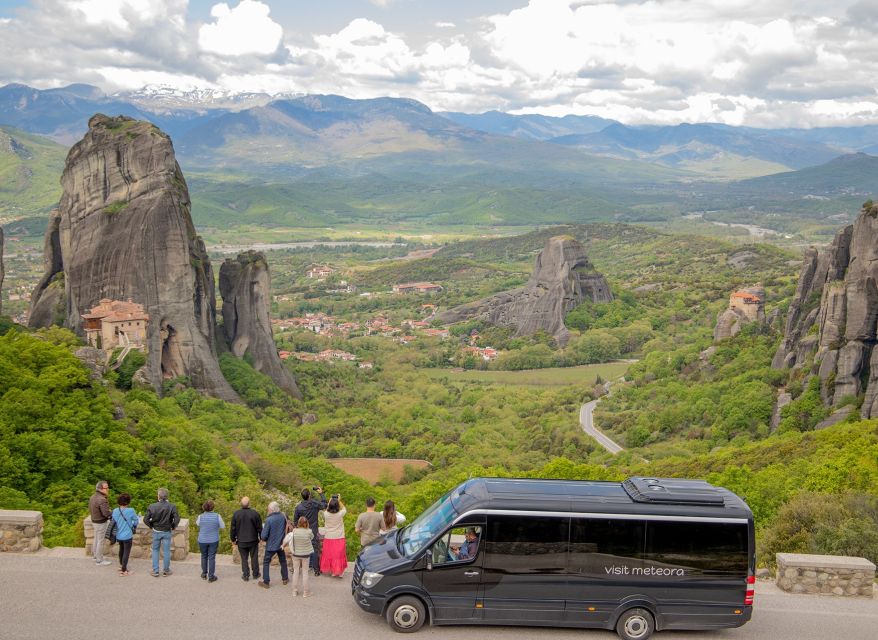 Athens: Meteora 2-Day Trip with Hotel, Sunset & Morning tour - Day Two Morning Choice: Hiking Tour for Up-Close Views or Minibus Comfort