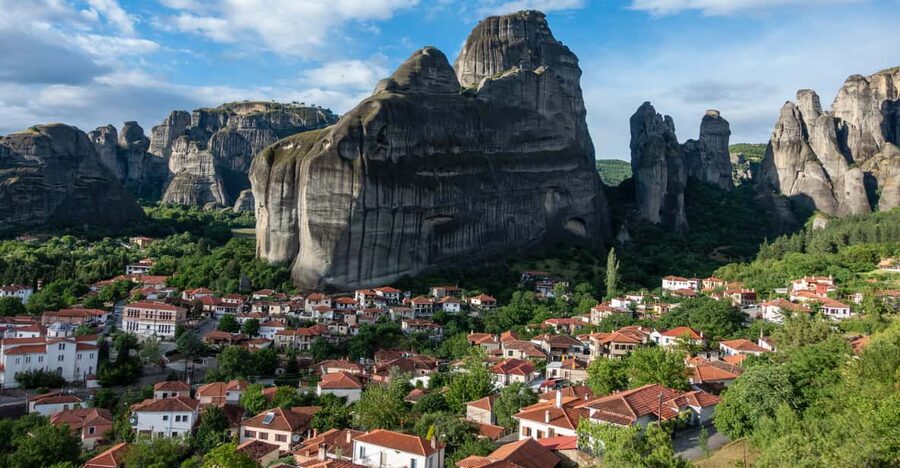 Athens: Meteora Day Trip with Audio Guide and Lunch Option - Key things to know before you go