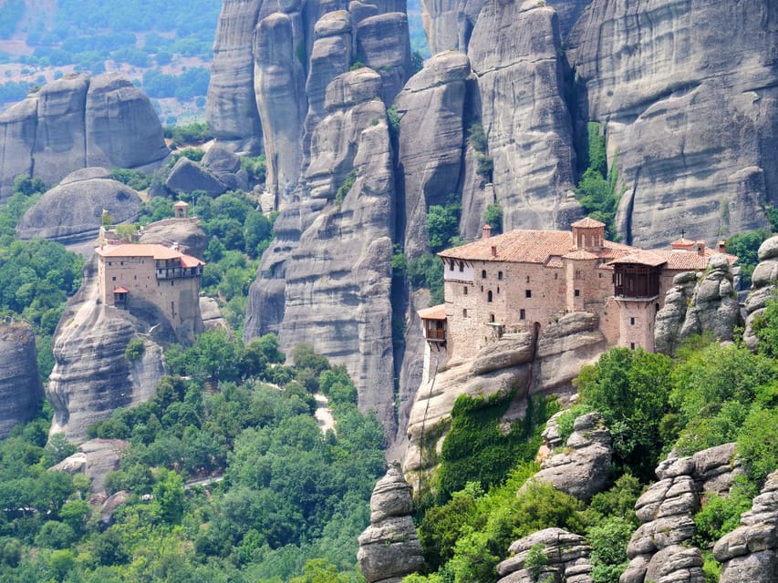 Athens: Meteora Day Trip with Audio Guide and Lunch Option - Meteora 101: Rocks, Monks, and the UNESCO Story in Your Ears