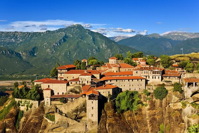 Athens: Meteora Monasteries, Hermit Caves Tour with Pickup - The Road Trip Breaks That Make the Long Day Feel Manageable