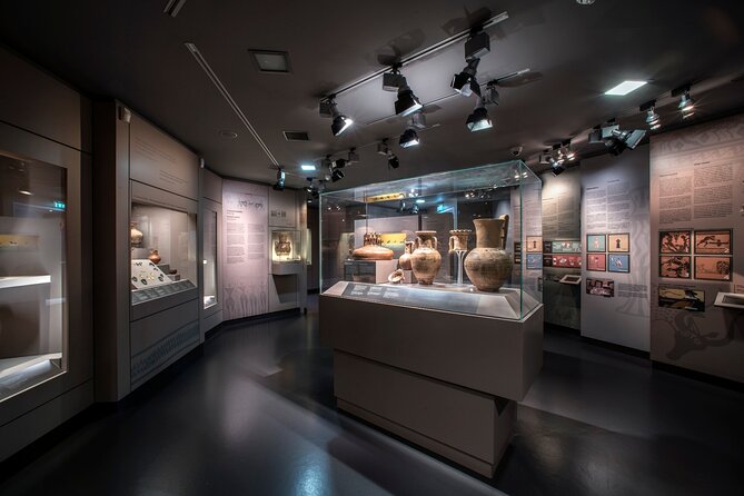 Athens Museum of Cycladic Art | AdmissionTicket - Using your mobile ticket and the Clio Muse QR tour