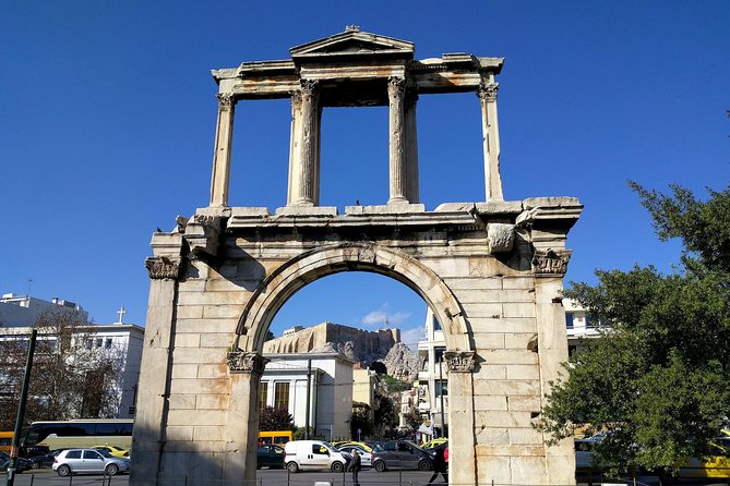 Athens Mythological Tour: Boudoir of the Gods - Meeting at Korai 4 and getting your bearings fast