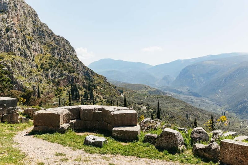 Athens: Mythology of Delphi, Museum and Arachova Guided Tour - Delphi Museum: the Charioteer and dedications that explain the story