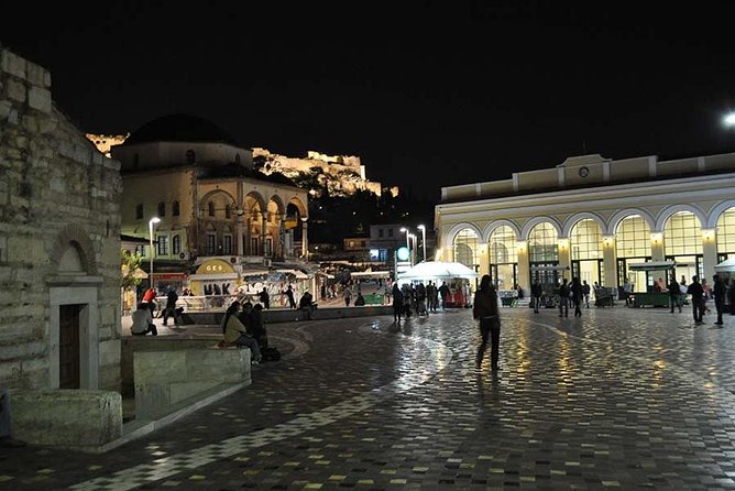 Athens Night Tour (up to 11 people) - The small details that tend to make or break a night tour