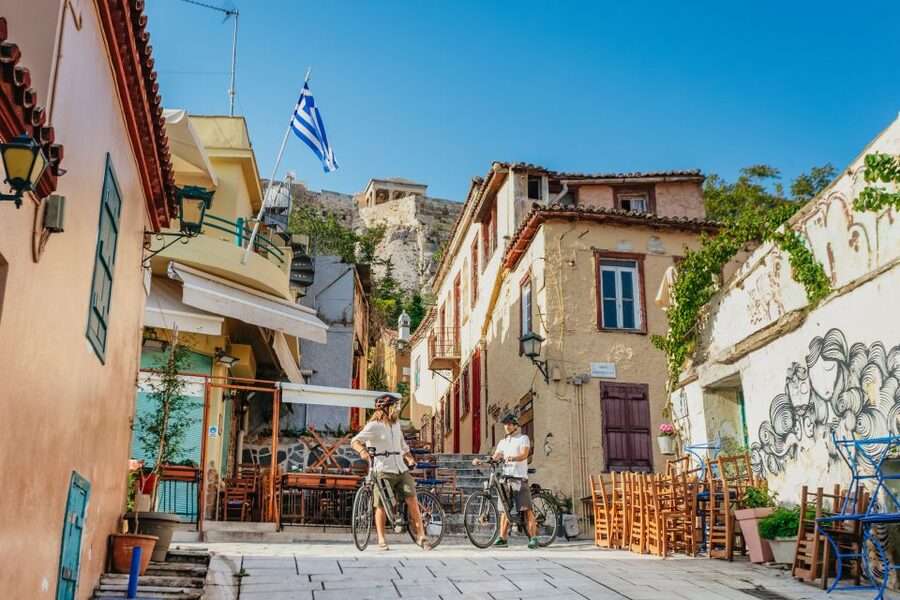 Athens: Old Town Highlights Guided E-Bike Tour - A shaded break at Athens City Cathedral, then onward to Plaka