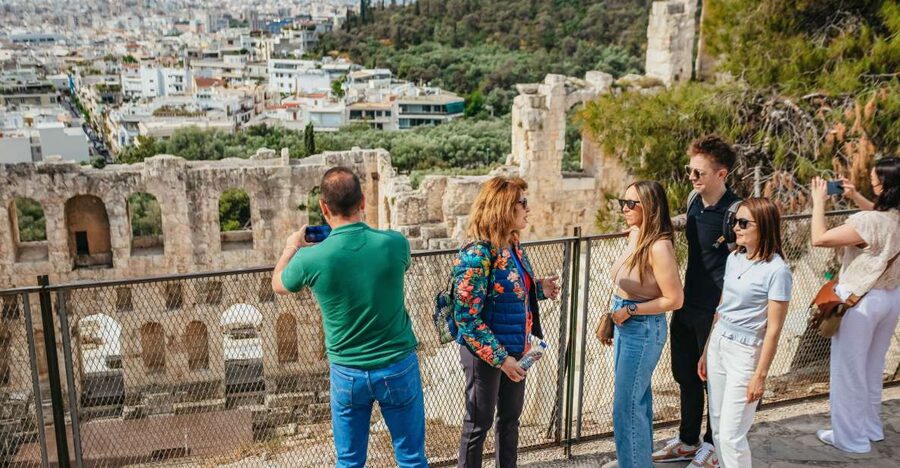 Athens: Parthenon, Acropolis and Museum Small Group Tour - Entering the Acropolis without wasting your morning