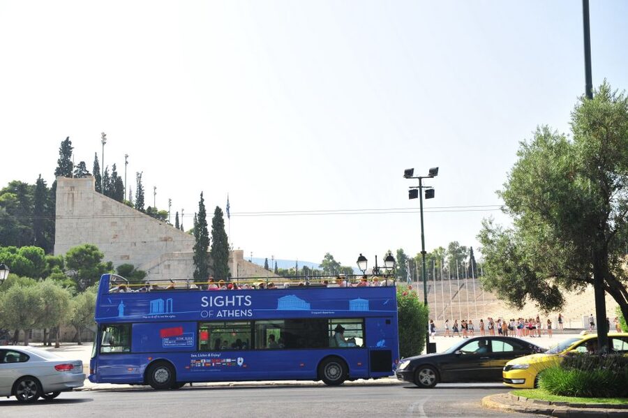 Athens, Piraeus, and Coastline: Blue Hop-On Hop-Off Bus - From cruise terminals in Piraeus to the Acropolis zone on the Blue Line