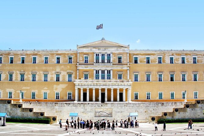 Athens Private Tour: All Major Landmarks in 2 hours - A two-hour Athens route that actually makes sense