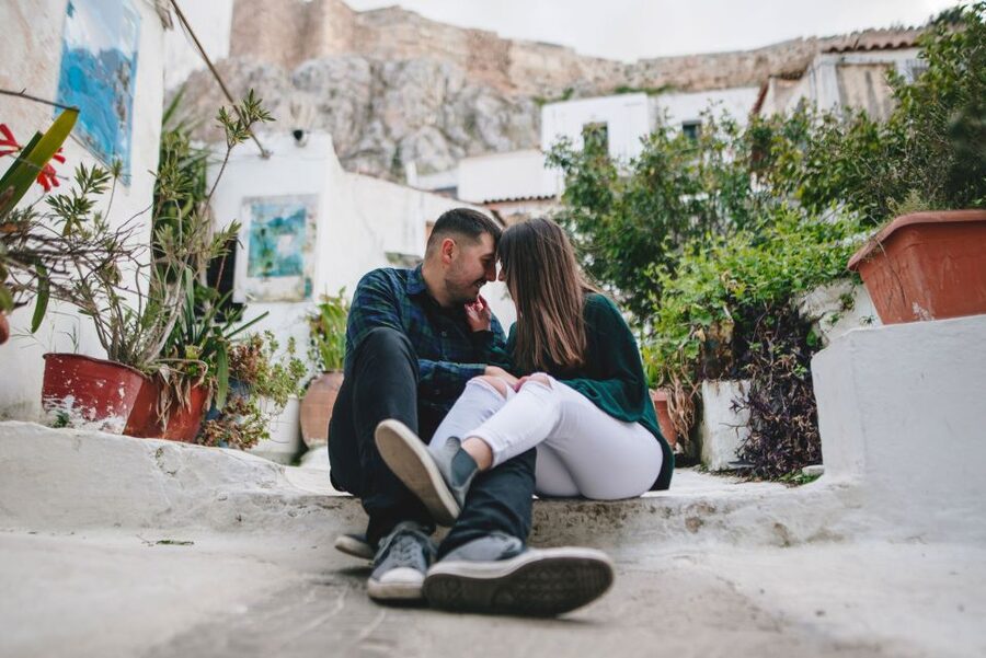 Athens: Professional photoshoot at Anafiotika Village - Why Anafiotika Village makes photos look better instantly