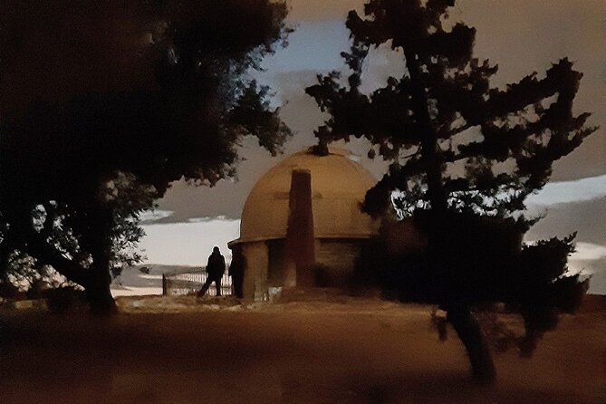 Athens Riverside: A Journey in Mythical Athens - Ancient Agora and Acropolis, with the overlap between eras