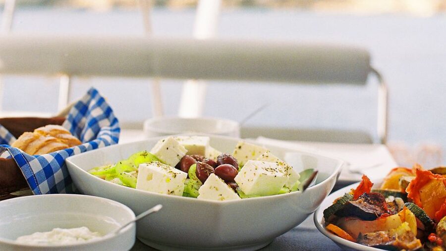 Athens: Riviera Catamaran Cruise with Meal and Drinks - Practical tips before you go