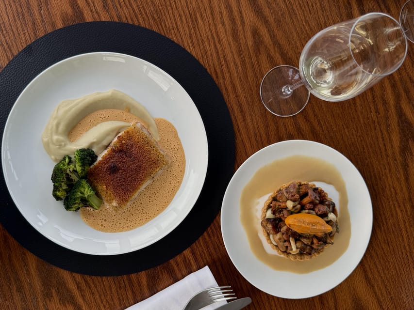 Athens: Rooftop Fine Dining at Whispers Restaurant - Who Should Book This Rooftop Dinner?