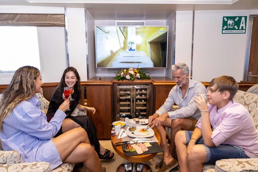 Athens: Saronic Islands Cruise with VIP Area Seating & Lunch - Setting Off From Athens: What the VIP setup really changes