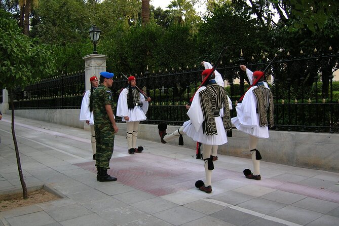 Athens Social and Political Walk - Hellenic Parliament and the National Historical Museum: connecting modern Greece’s turning points