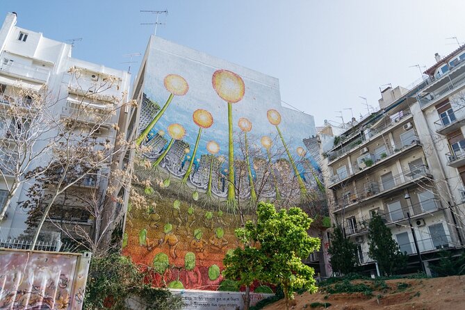 Athens Social and Political Walk - Languages, accessibility, and the kinds of travelers who will enjoy this most