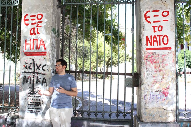 Athens Social and Political Walk - How the guide turns a 2.5-hour walk into an interactive political story