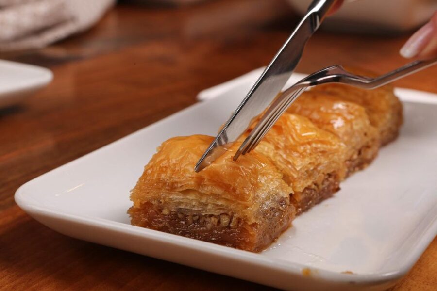 Athens: Street Food Tasting Tour - The final sweet finish, plus a Greece-only flavor moment