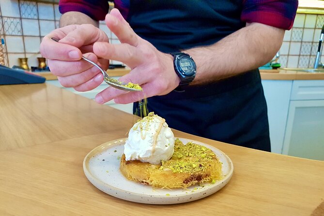 Athens Street Food Walk - Pacing, shoes, and who this suits best