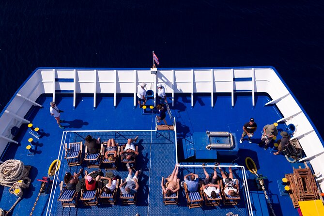 Athens Swimming Cruise to Agistri Metopi Aegina - Food and Drinks at Sea: The Included Greek Buffet Advantage