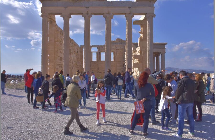 Athens: The Acropolis and Greek Food Private Guided Tour - Greek food tastings: what you’ll sample and how to get the most out of it