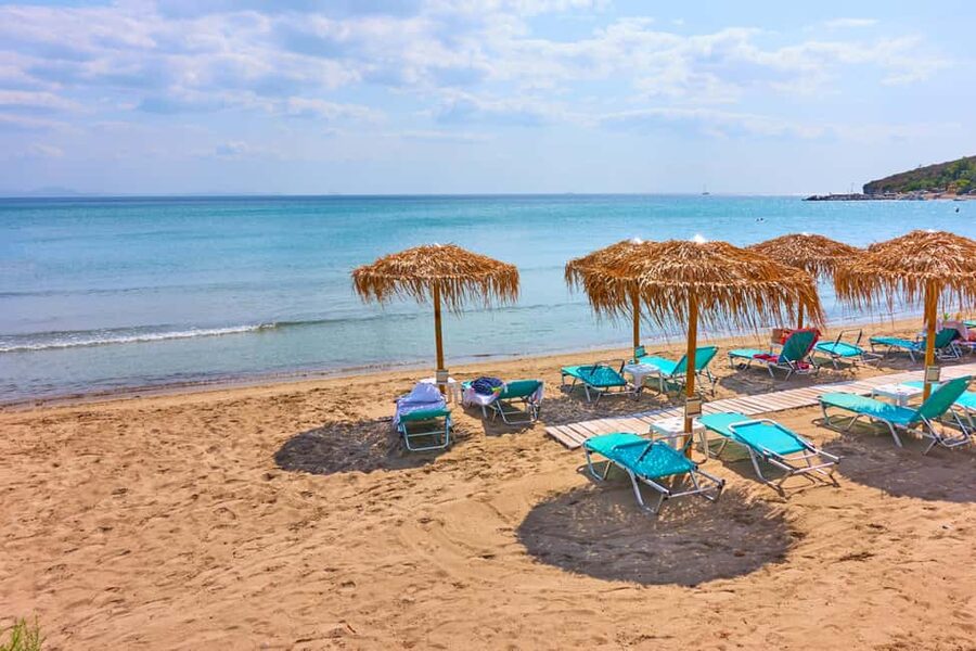 Athens to Aegina: Greek Island Escape & Swim Day Trip - Getting to the port: Gate 8 at 5 star cafe in Piraeus