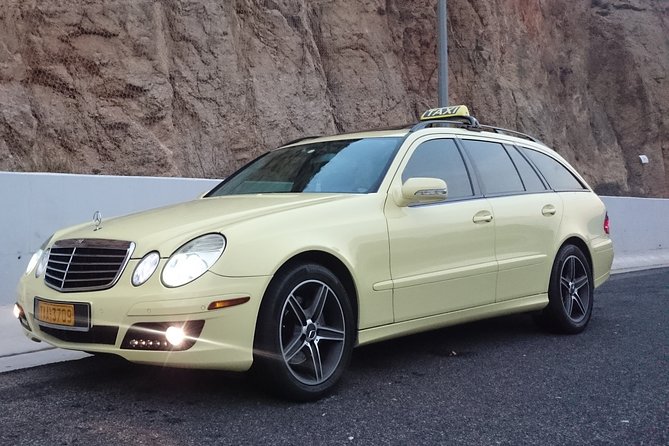 Athens to Lavrio Private Transfer by Mercedes E Class Wagon - Arrival at Lavrion Cruise Terminal: the unloading moment