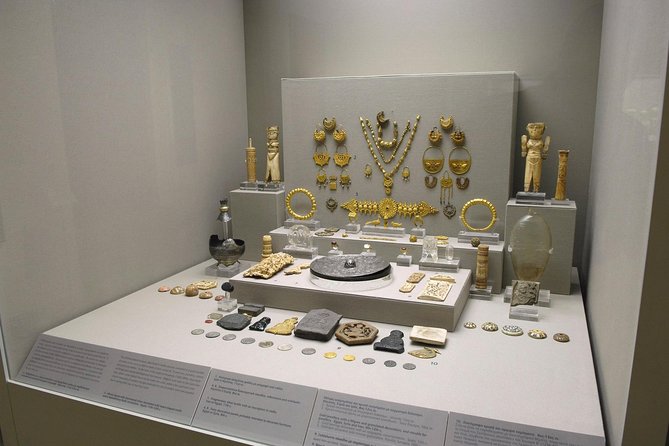 Athens Unlimited Museum Pass - Day 1 classics, the Acropolis and the museum that makes it make sense