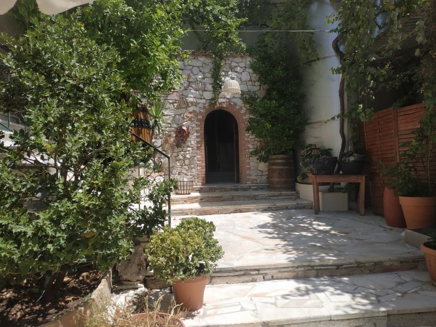 Athens Winery Tour - The half-day plan: how the 4 hours usually flow