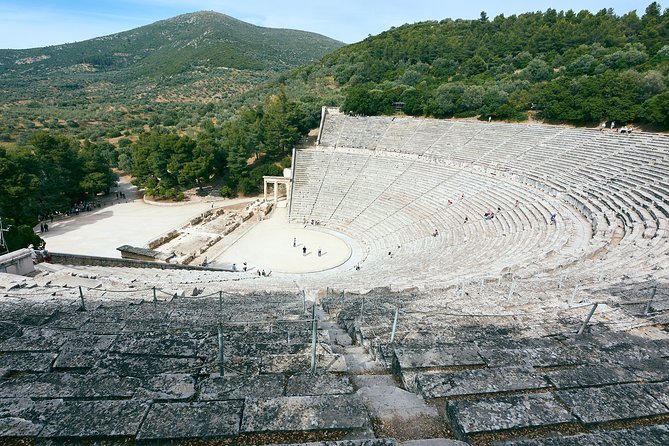 Best of Greece: 7-Day Tour to Real Greece of the Peloponnese, Delphi and Meteora - Day 6: Delphi museum and sanctuary, Amfissa lunch, Meteora sunset option