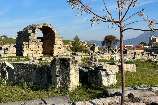 Biblical Corinth Taste Faith & History with wine & Oil Tasting - Ancient Corinth: the big site and the day’s main payoff