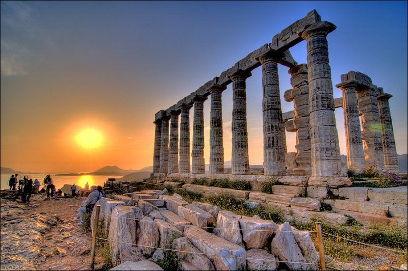 Cape Sounion Private Half-Day Tour fromAthens centerPiraeus - Lake Vouliagmeni Caves, Healing Waters, and a Flexible Swim Stop
