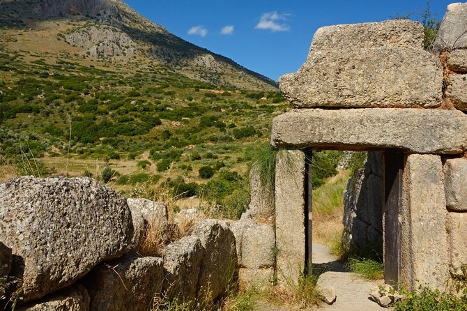 Corinth Canal, Mycenae, Nafplio and Epidaurus Private Tour from Athens - Treasury of Atreus, quick beehive tomb time