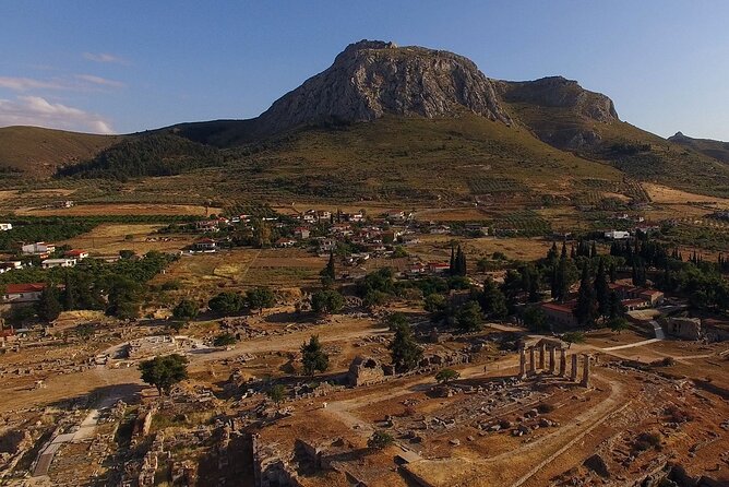 Corinth Canal, Mycenae & Nafplion Premium Tour with Expert Guide - Syntagma Square: a brief Athens pause before the coast