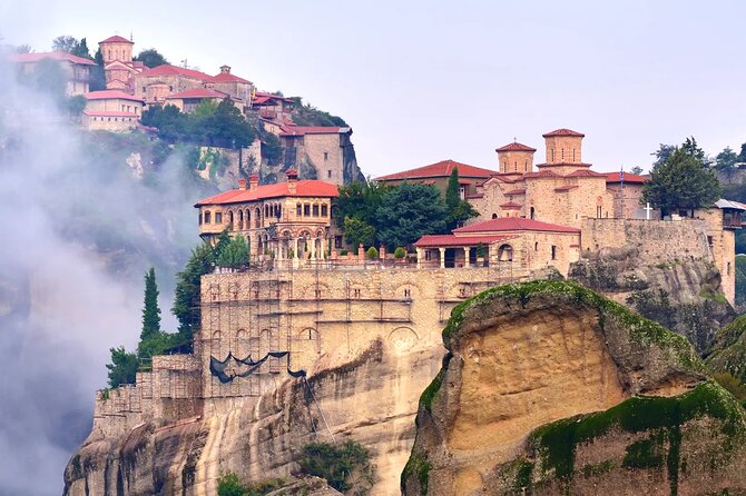 Day Trip to Meteora from Athens - Thermopylae on the way back: a short stop with a big name