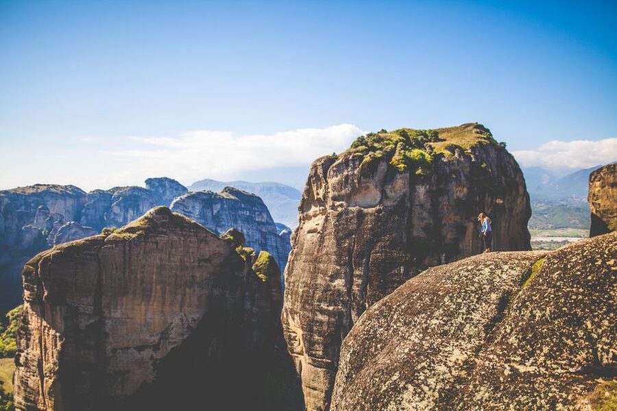 Delphi and Meteora: 2-Day Bus Tour from Athens - Kalambaka Overnight at Hotel Amalia, With Dinner and Breakfast