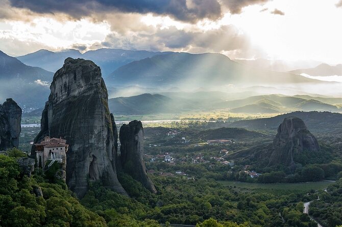 Delphi and Meteora Private Day Trip from Athens including Dinner - Why Delphi and Meteora make sense as a single day