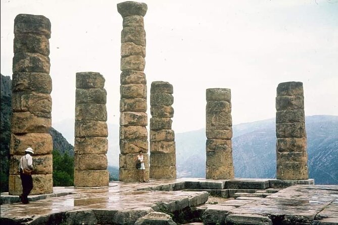 Delphi and Osios Loukas Byzantine Monastery - Arachova stop: a quick mountain reset
