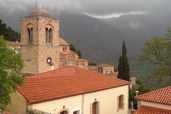 Delphi and Osios Loukas Byzantine Monastery - Hosios Loukas: a Middle Byzantine monastery you can really visualize