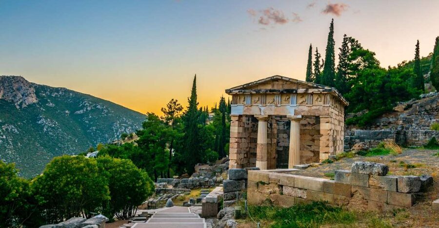 Delphi: Archaeological Site & Museum Ticket with Audio Tour - What to Bring for a Comfortable Delphi Day