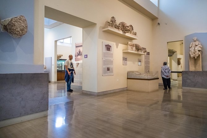 Delphi English Day Trip from Athens with Official Guide - Stop 3: Delphi Archaeological Museum, the part that makes the ruins make sense