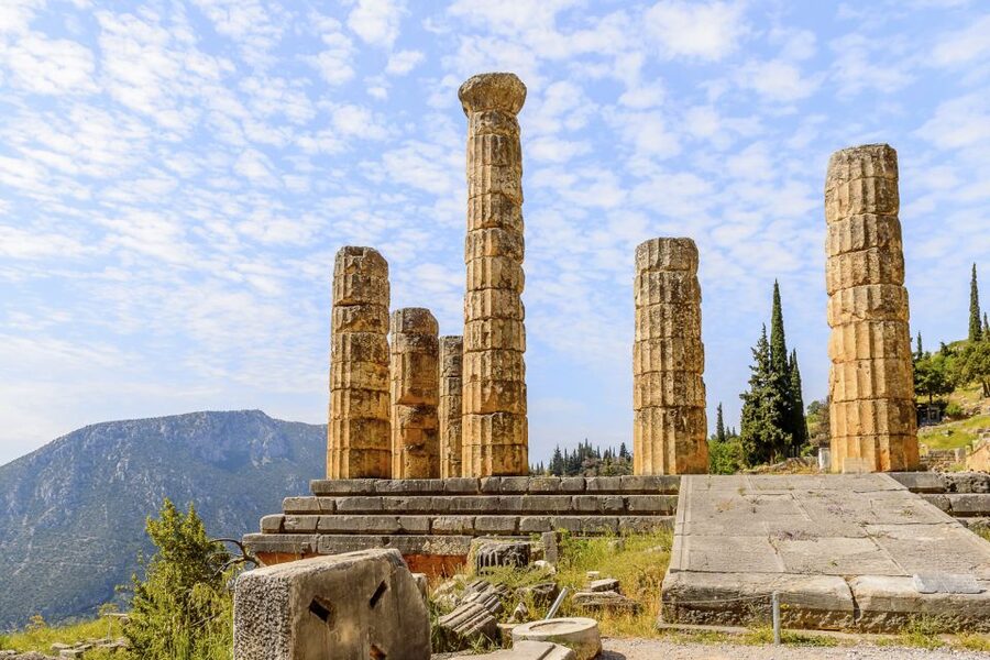 Delphi Guided Walking Tour and Admission Ticket - Your free time after the guide: stadium and Delphi Museum at your pace