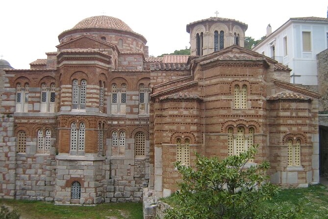 Delphi, Hosios Loukas Monastery full day private tour from Athens - Temple of Apollo and the Oracle of Pythia: what to look for